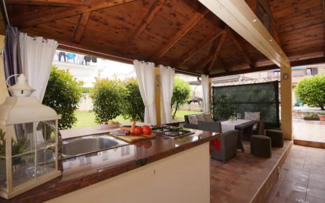 Villa Jolanda *